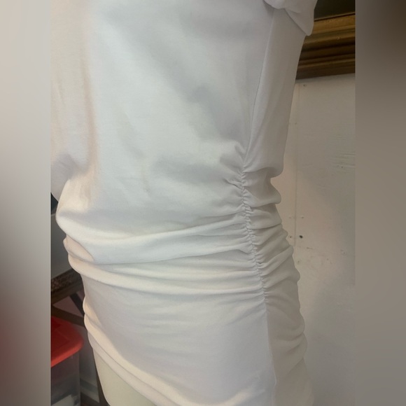 Kenneth Cole New York White Short Sleeve Tee - Picture 4 of 6